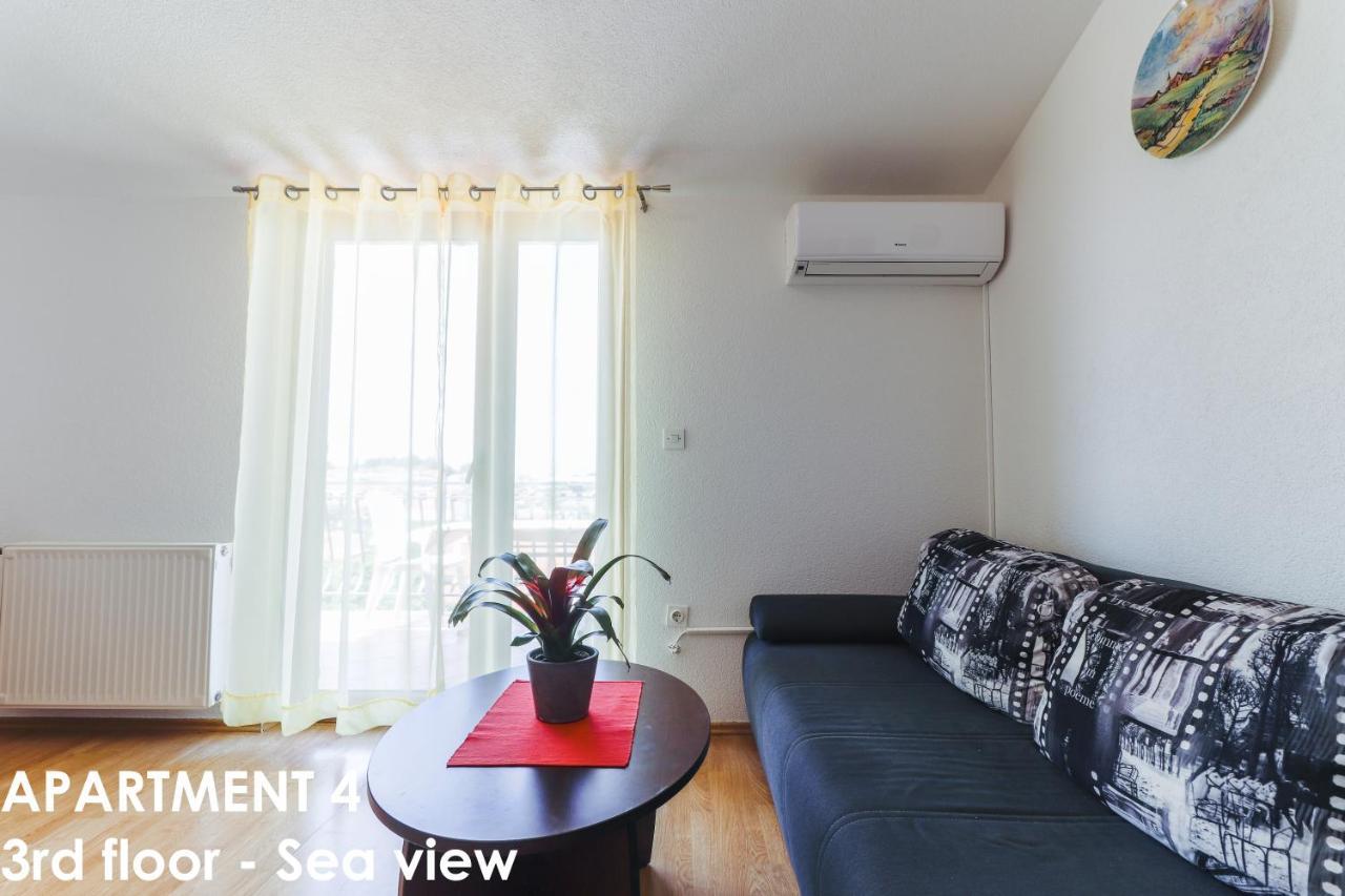 Beautiful Sea View Apartments - Niko Ceko 弗尔萨尔 外观 照片